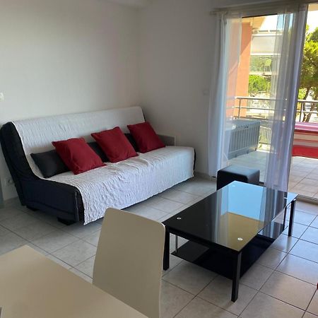 Appartement 4 Pers - Terrasse - Vue Mer - Proche Plage Saint-Pierre-la-Mer  Екстериор снимка